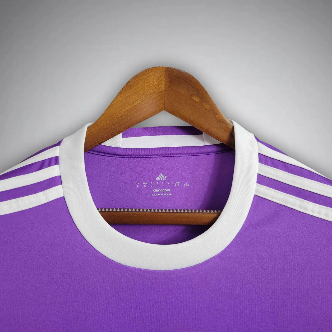 16/17 Real Madrid Away Long Sleeve