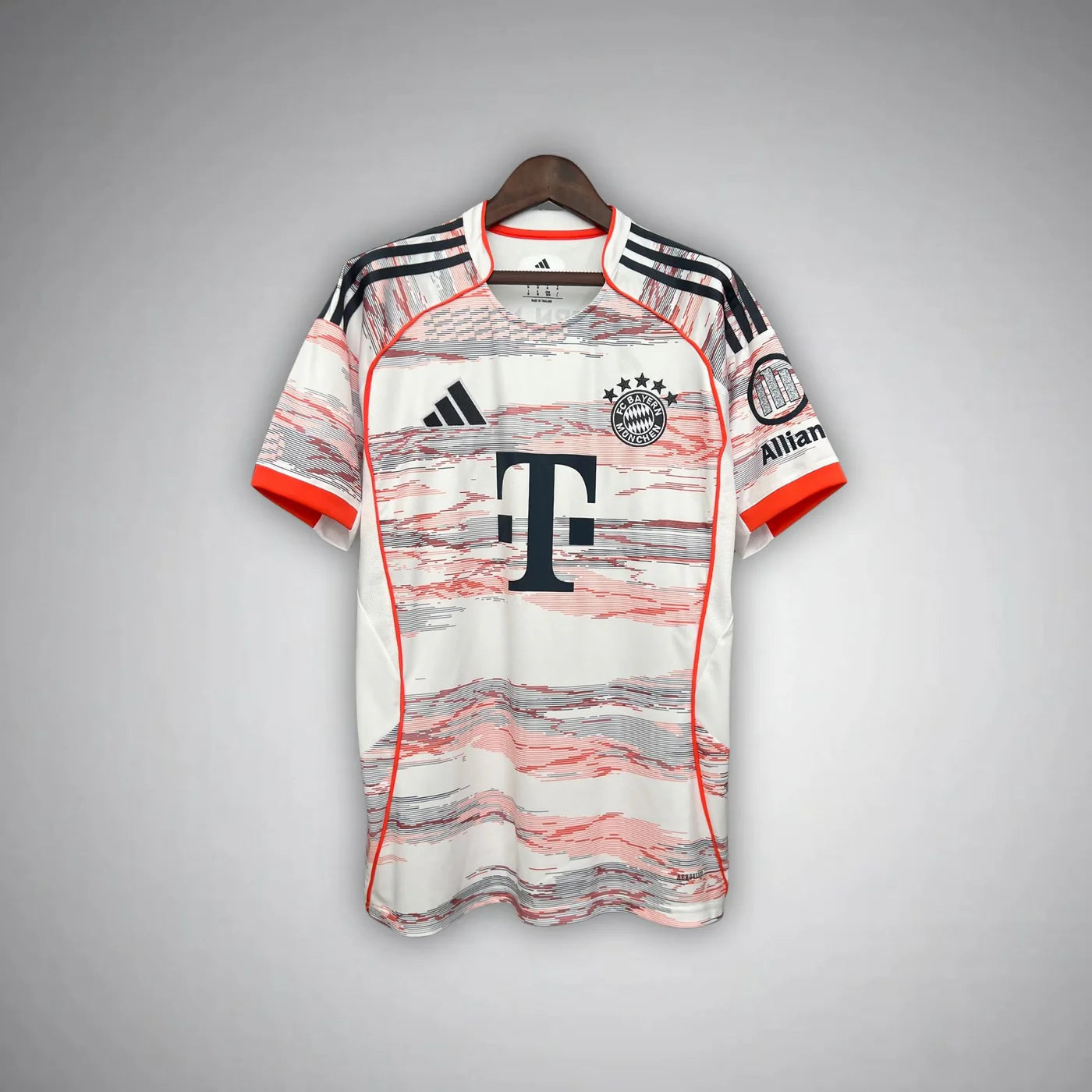 25/26 Bayern München Away
