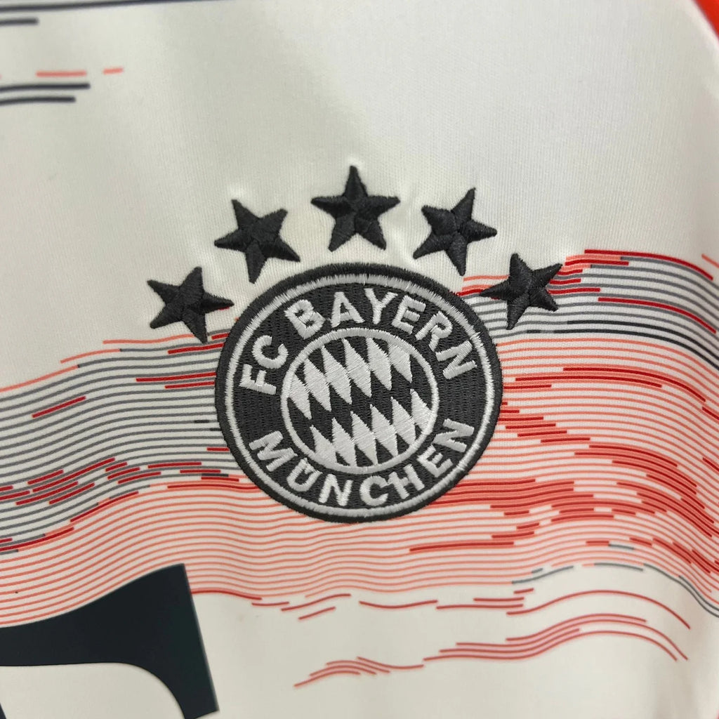 25/26 Bayern München Away