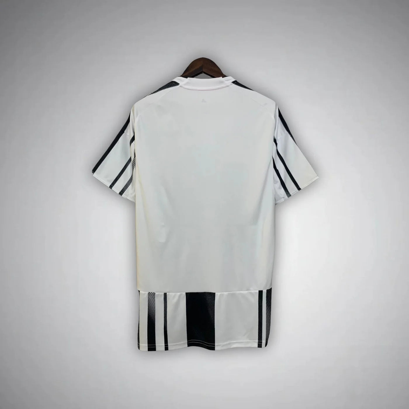 25/26 Juventus Home
