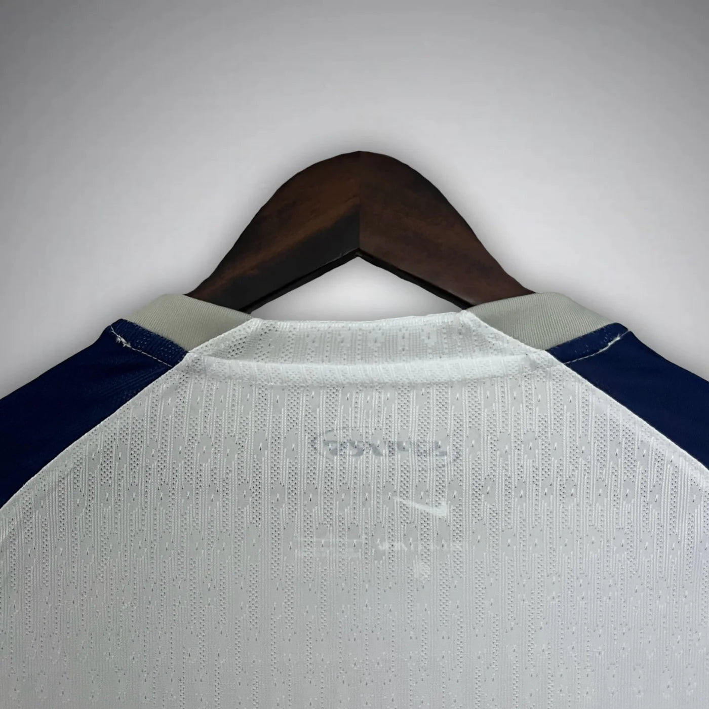 25/26 Tottenham Home Premium