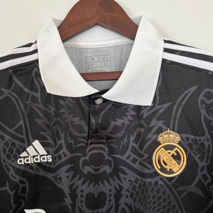Real Madrid "Dragón Negro" Premium