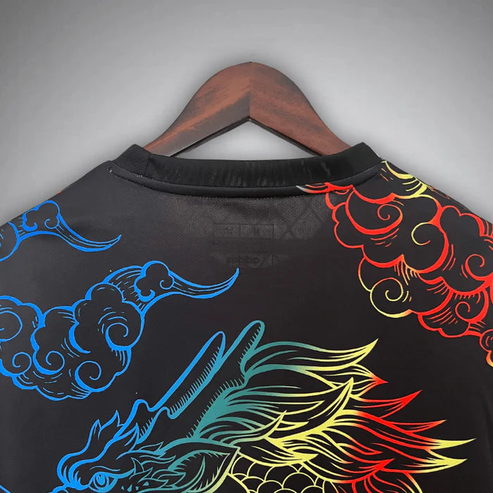 Real Madrid "Rainbow Dragón" Premium